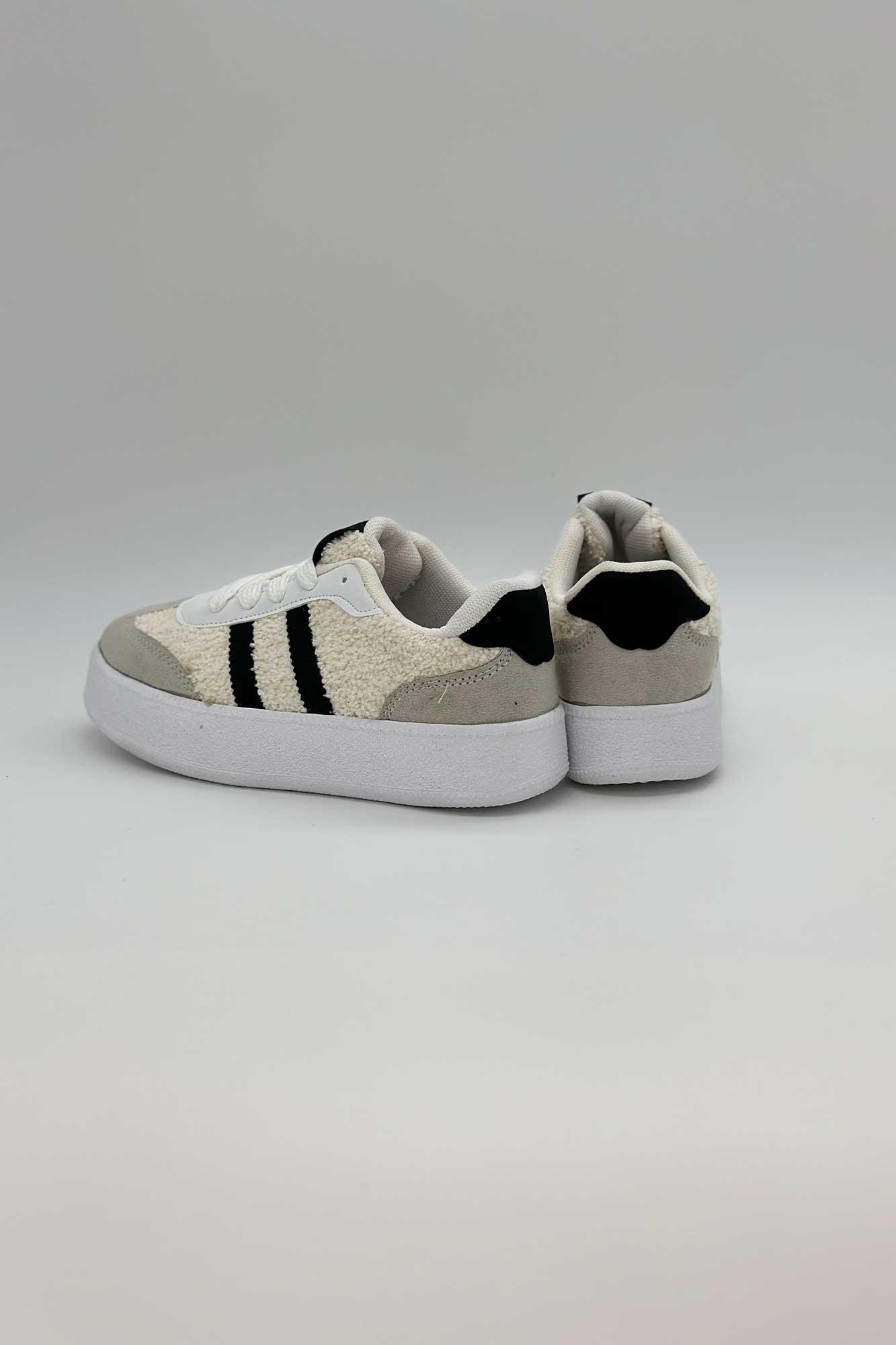 کتانی دو خط تدی ماوی ZARA 