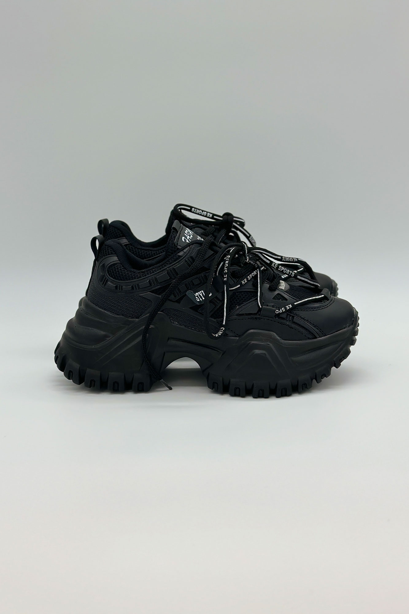 کتانی لژدار پختی آداک 