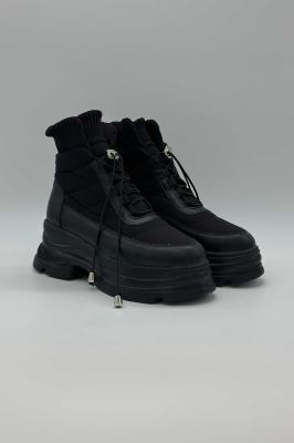 نیم بوت کاپشنی یقه کش منگوله دار 