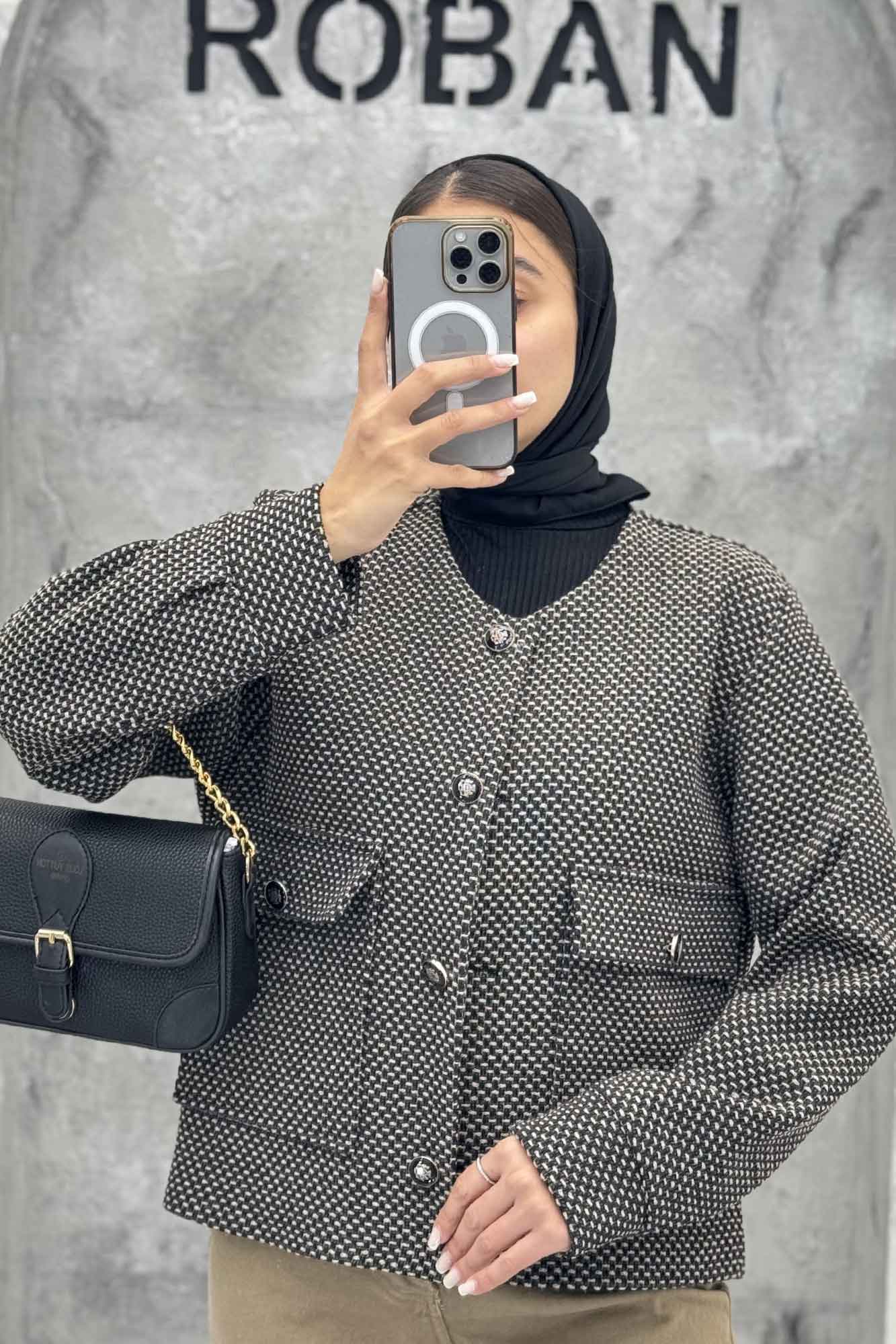 کت یقه گرد آستردار گابانا