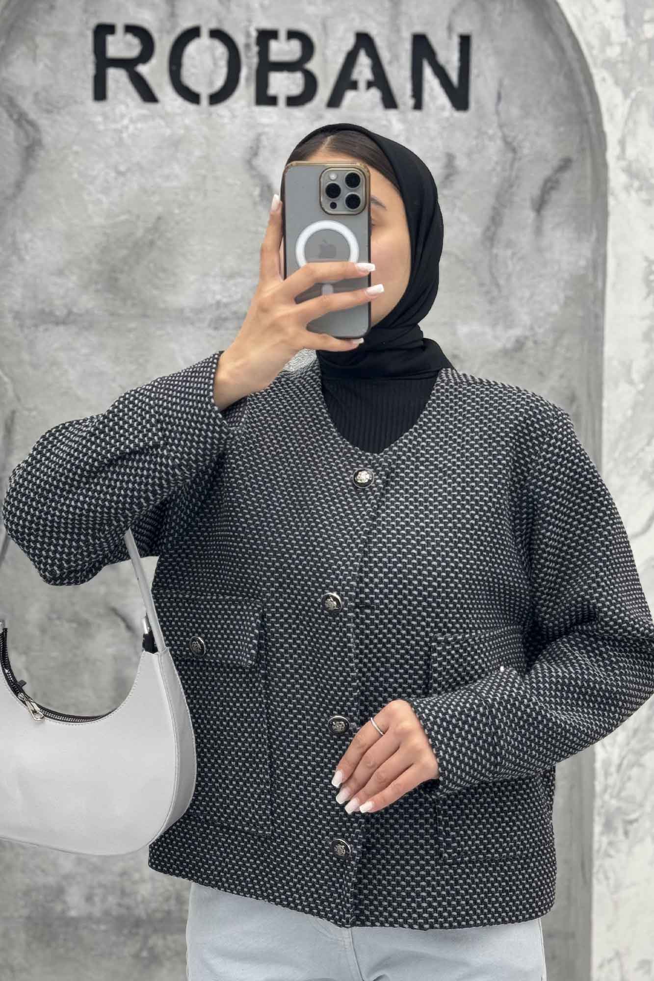 کت یقه گرد آستردار گابانا