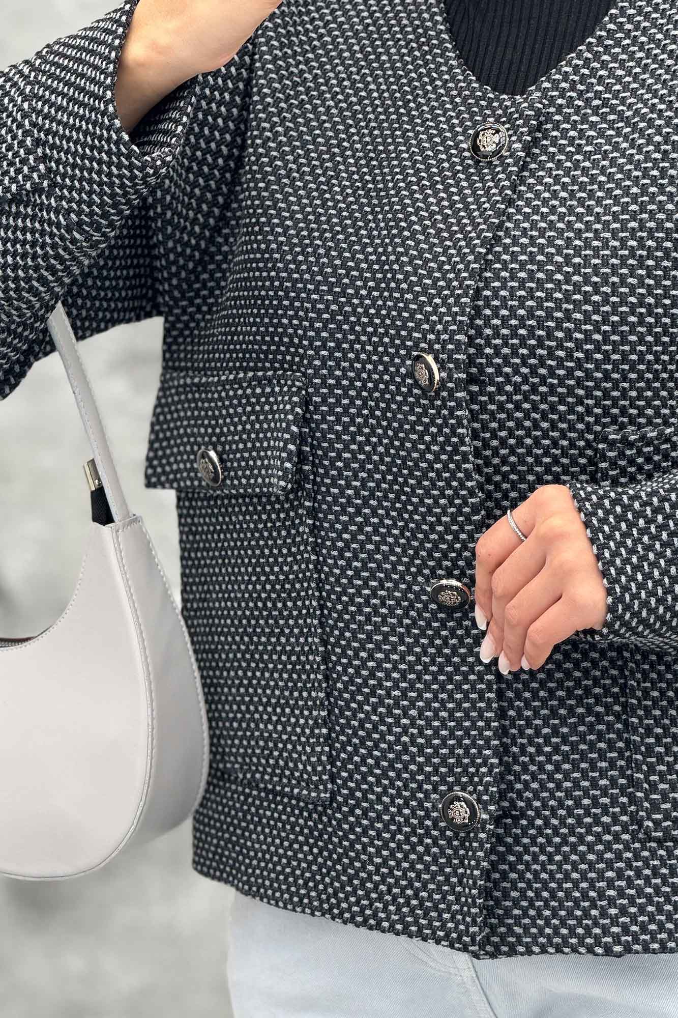 کت یقه گرد آستردار گابانا