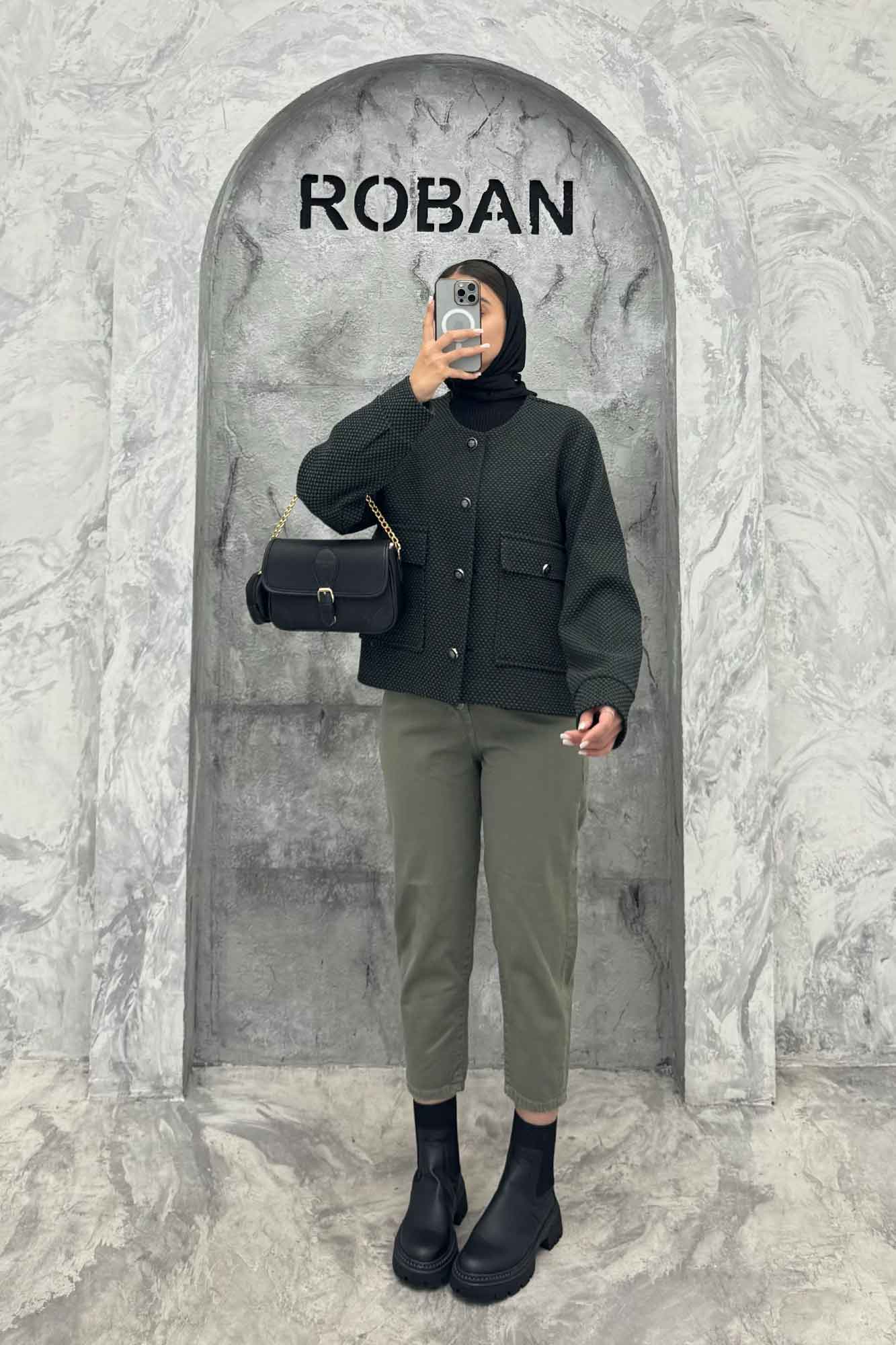 کت یقه گرد آستردار گابانا