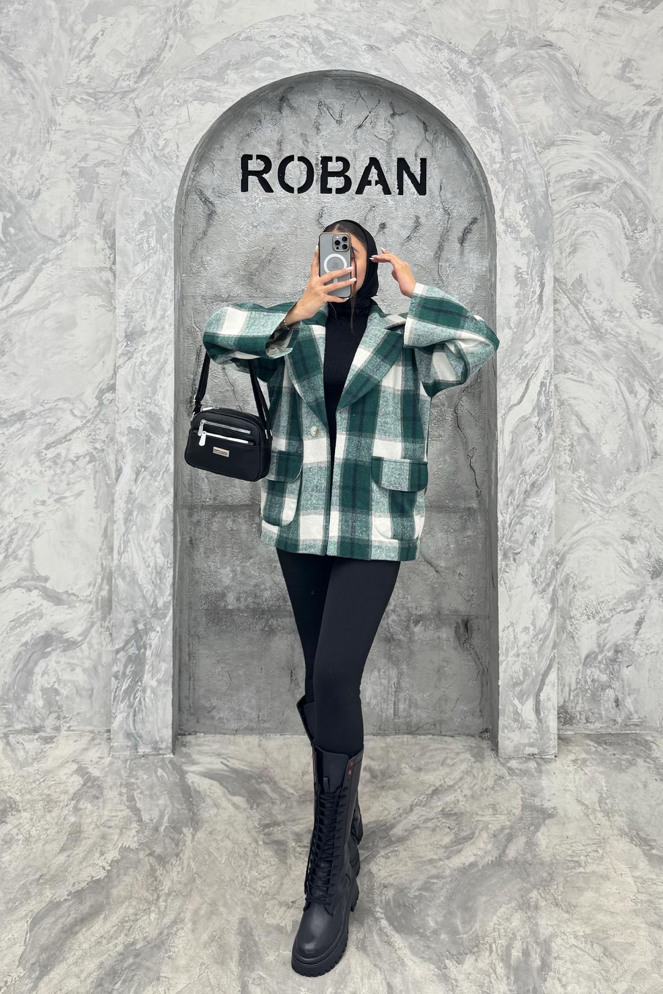 کت آستردار چهارخانه یقه دلبر چیکا