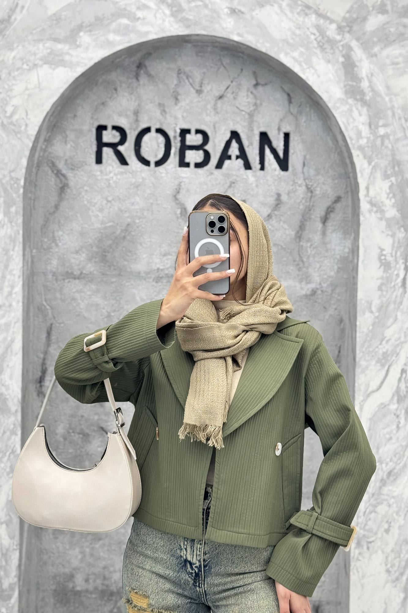 کراپ کت آستین سگک سانتانا میله ای