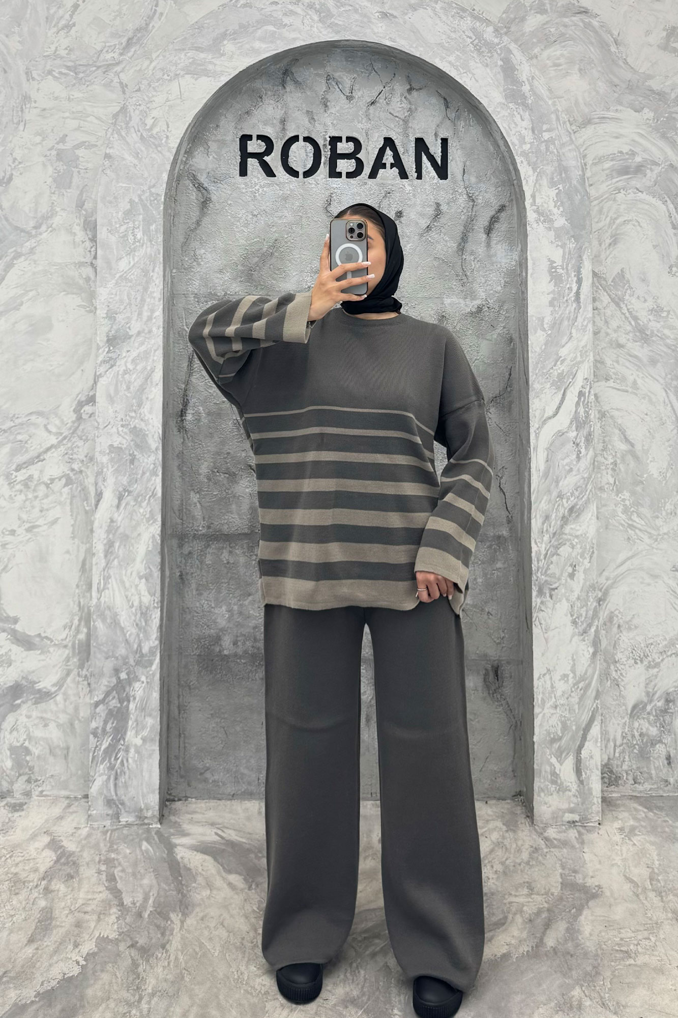 ست دورس و شلوار یقه گرد راه راه بافت