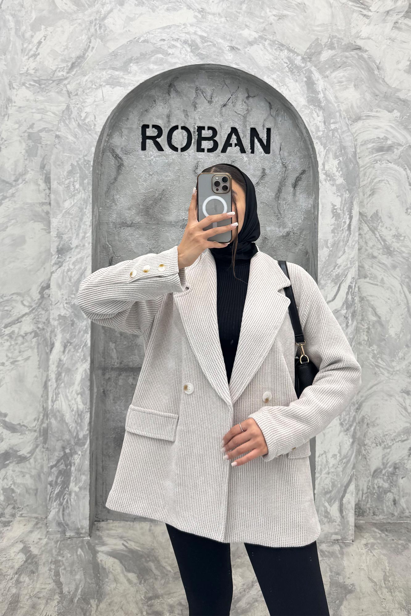 کت سه جیب آستردار لمزور بیسکویتی 