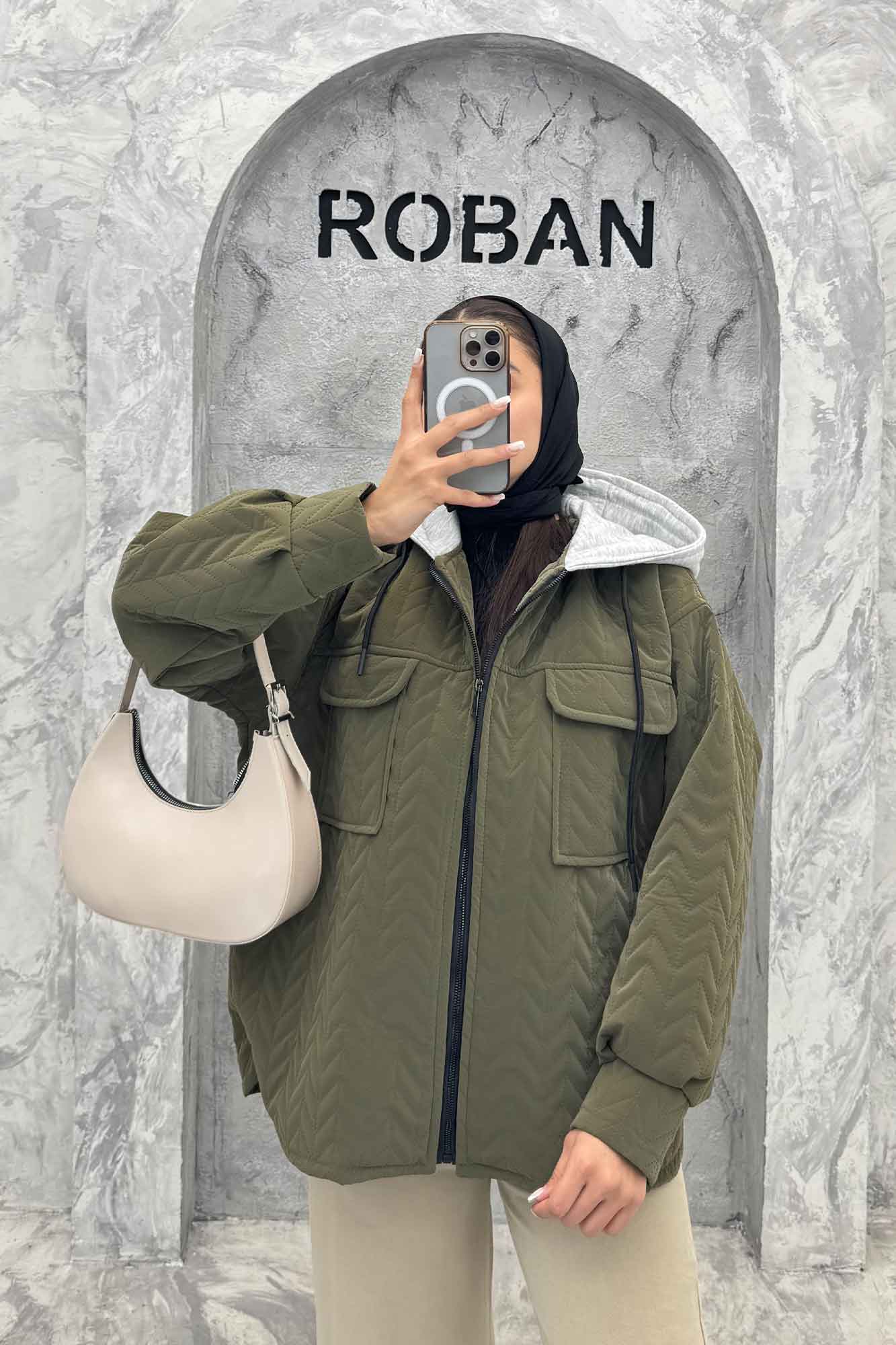 کاپشن سیلیکونی دوخت موجی کلاهدار