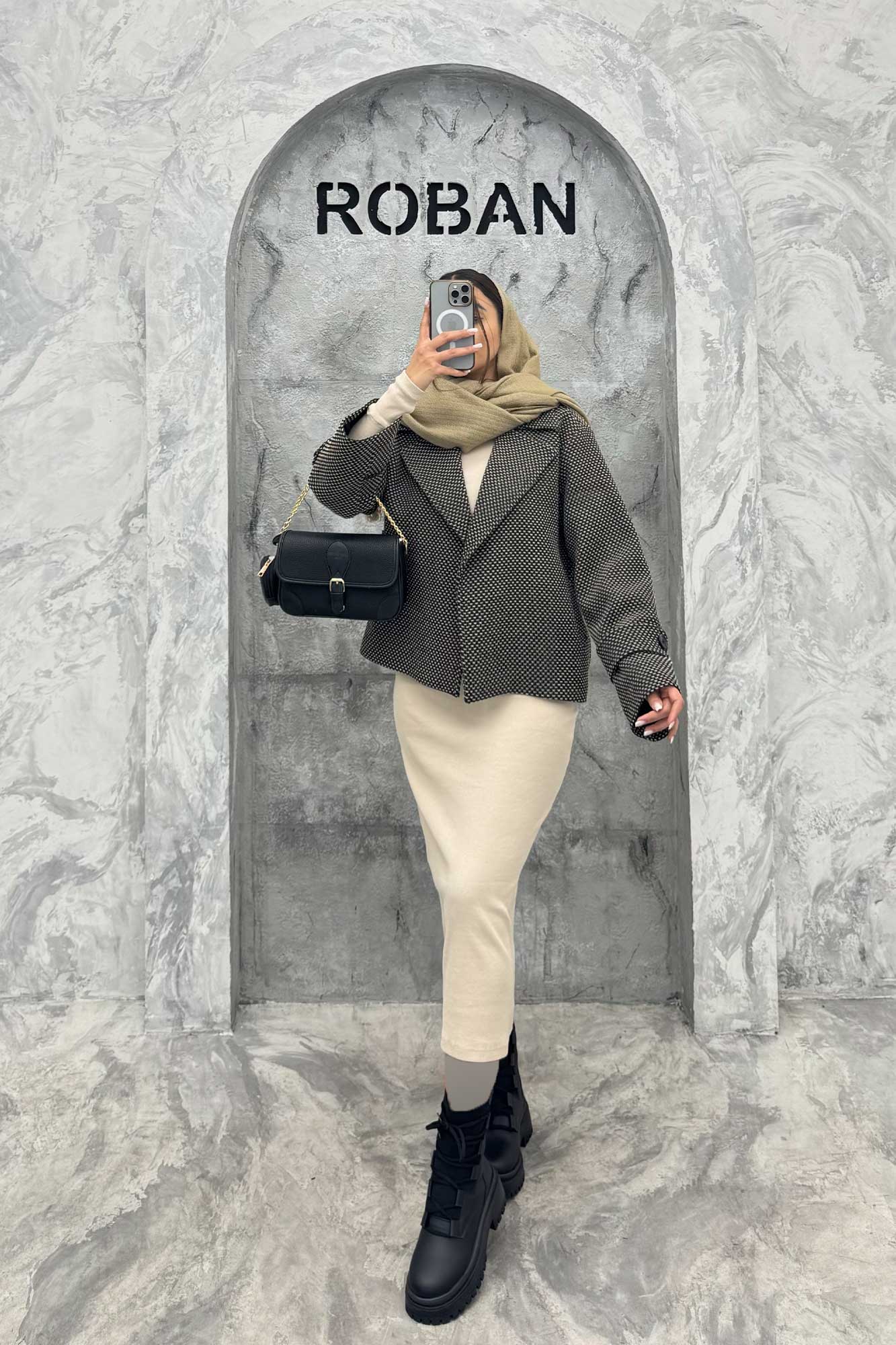 کت گابانا آستردار یقه انگلیسی رونیا