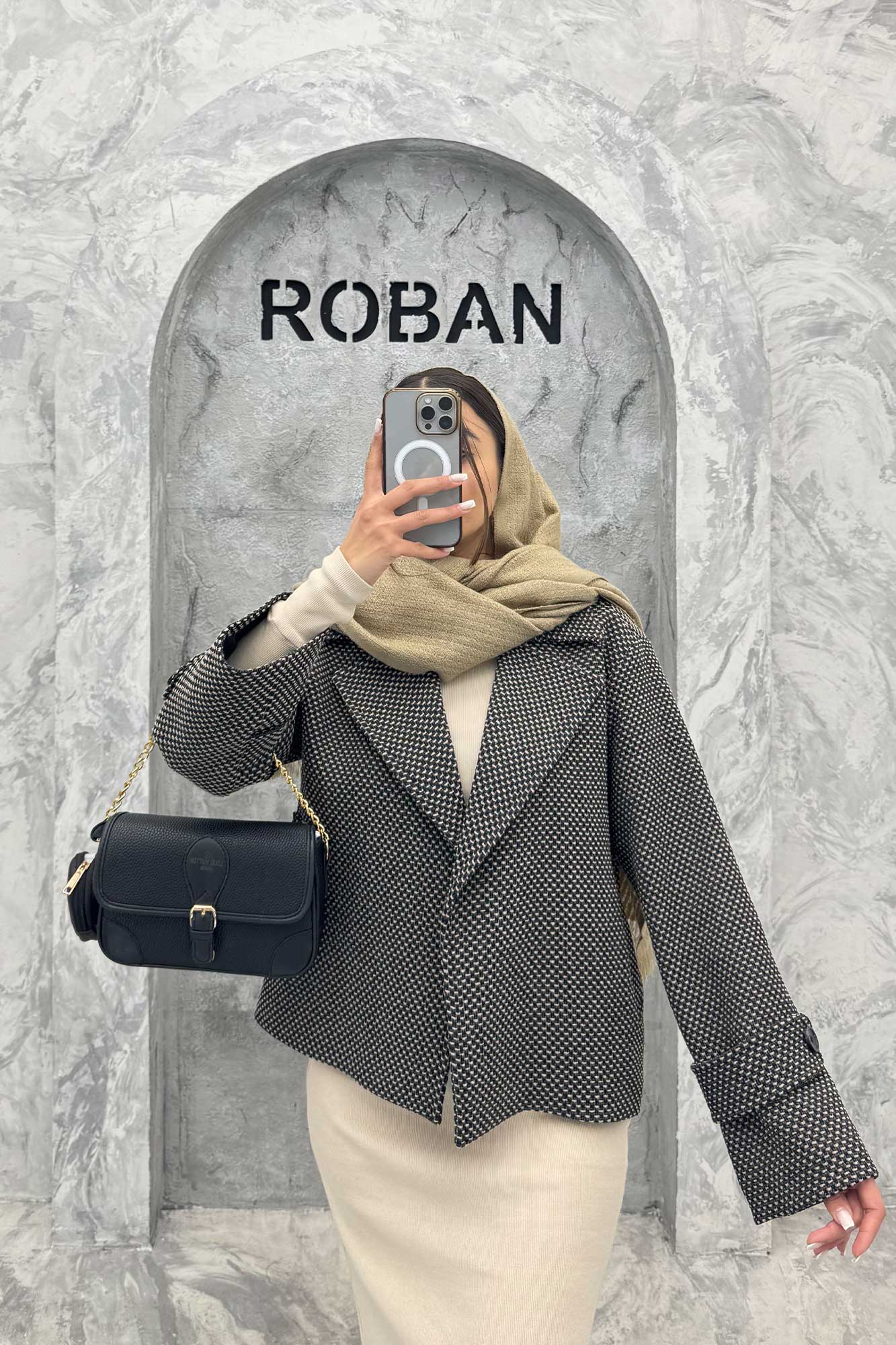 کت گابانا آستردار یقه انگلیسی رونیا