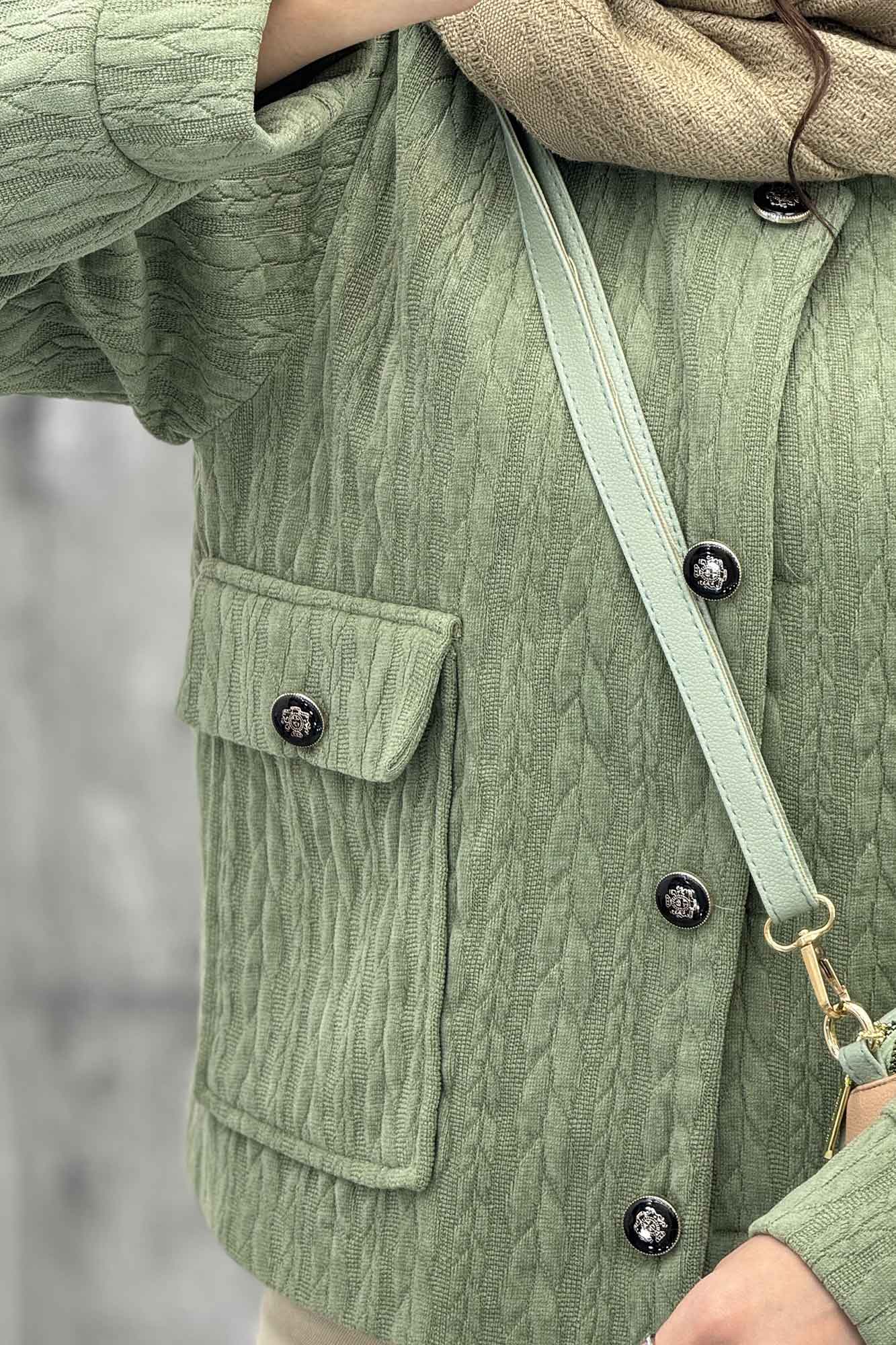 کت گپ یقه گرد آستردار والاس