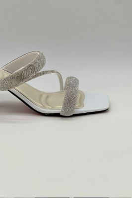 صندل پاشنه دار سه بند نگینی 