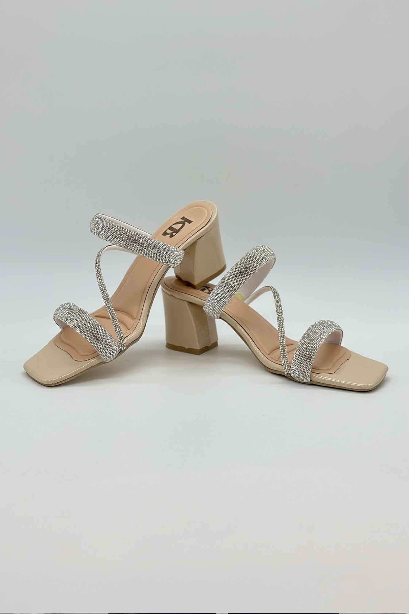 صندل پاشنه دار سه بند نگینی 