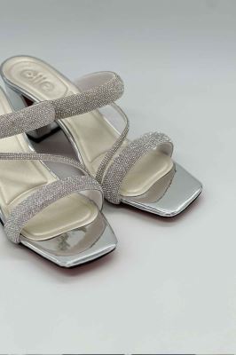 صندل پاشنه دار سه بند نگینی 