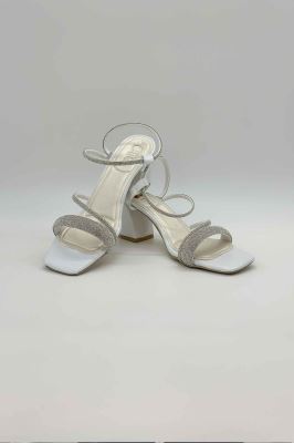 کفش مجلسی پاشنه دار بند نگینی 