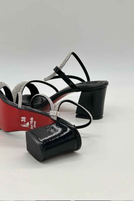 کفش مجلسی پاشنه دار بند نگینی 