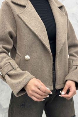 کت کراپ روناک آستین سگک دار