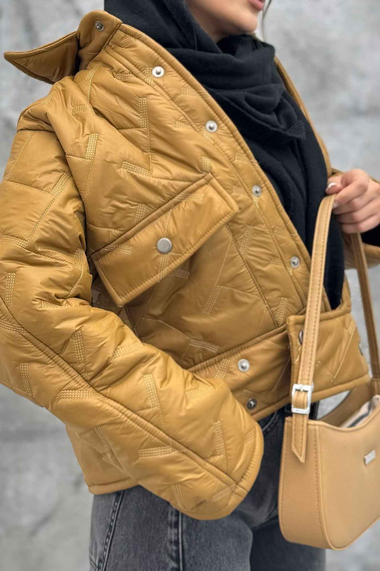 کاپشن امبوردی دکمه زاماک دو جیب پاکتی SG