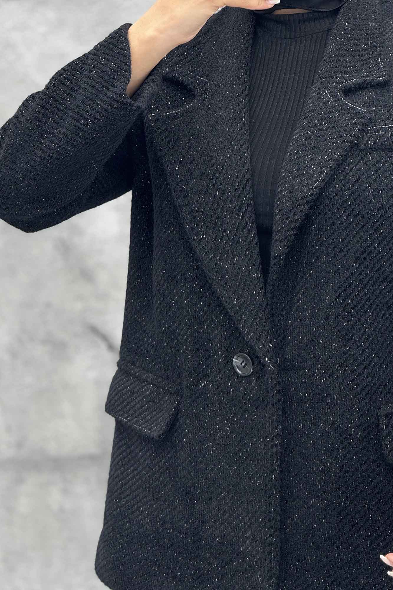 کت آستردار لمزور لبه دوخت تک دکمه کلاوس