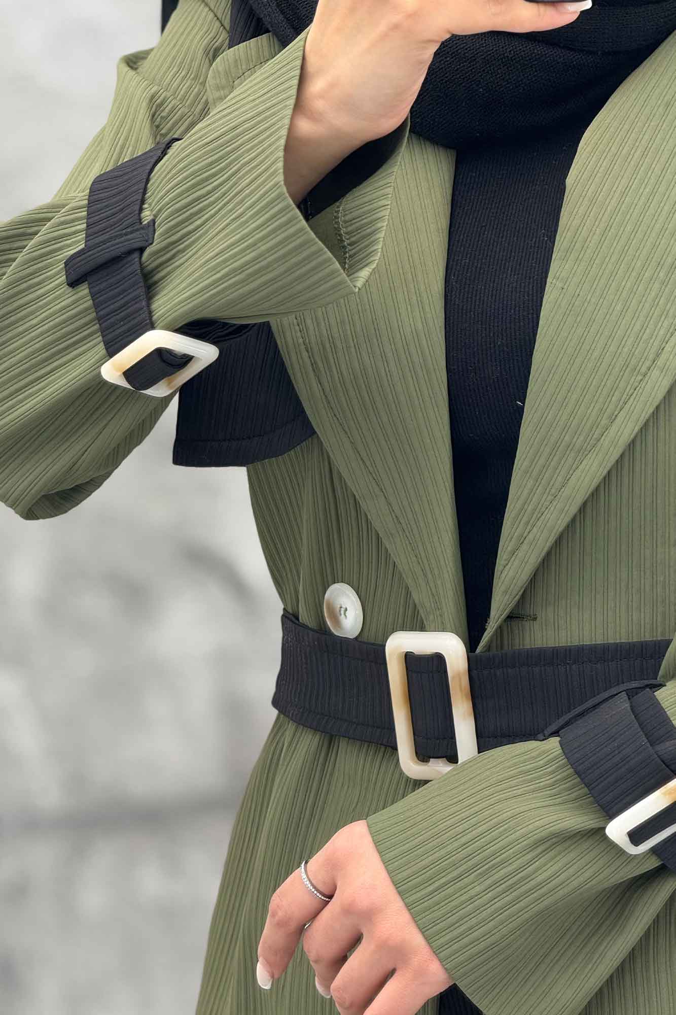 ترنچ کت بلند طرح ژیله سانتانا کرکره ای 