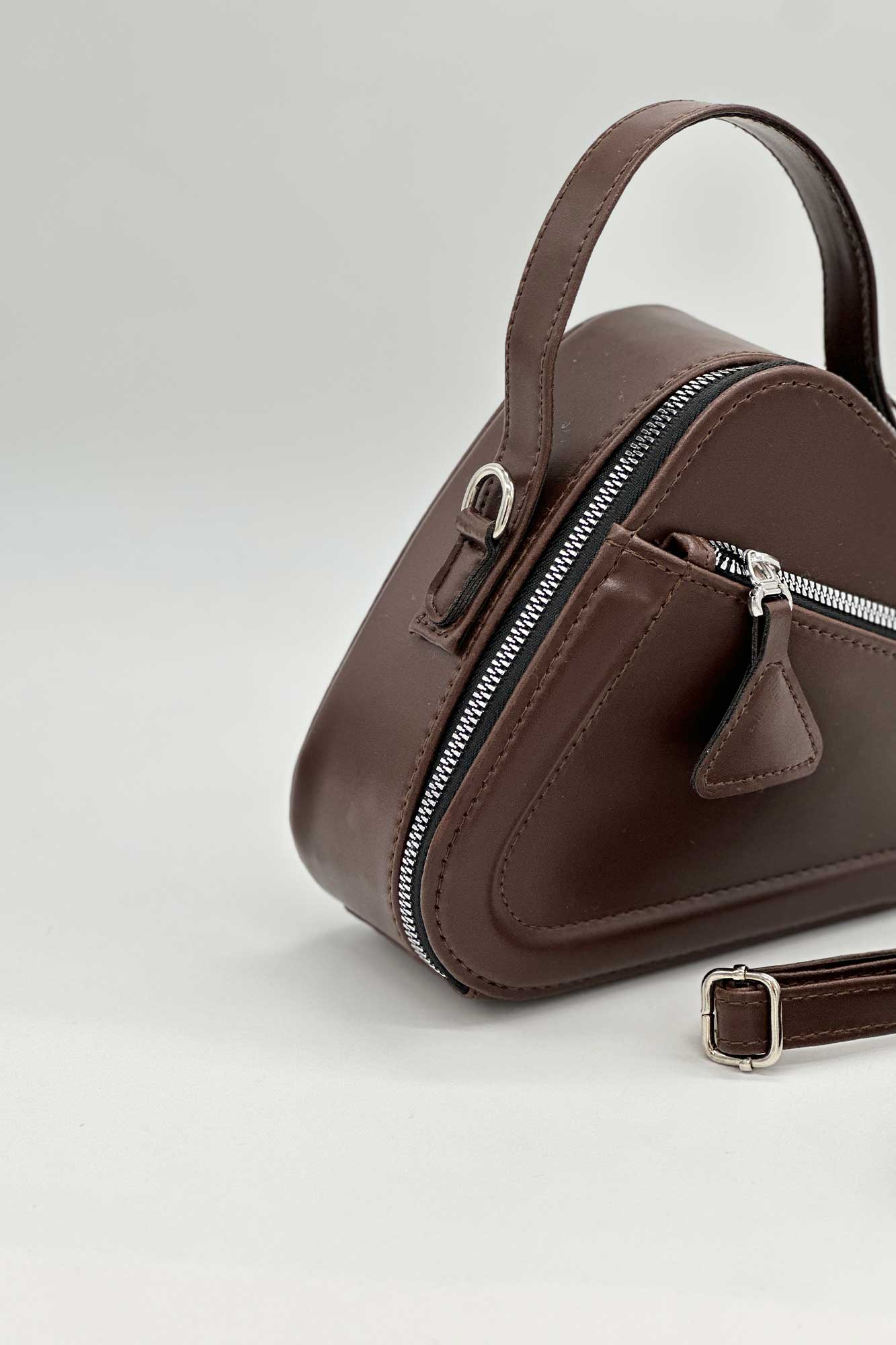 پاس مثلثی 1578