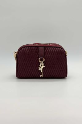 پاس گلدوزی آویزدار 1571