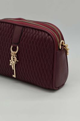 پاس گلدوزی آویزدار 1571