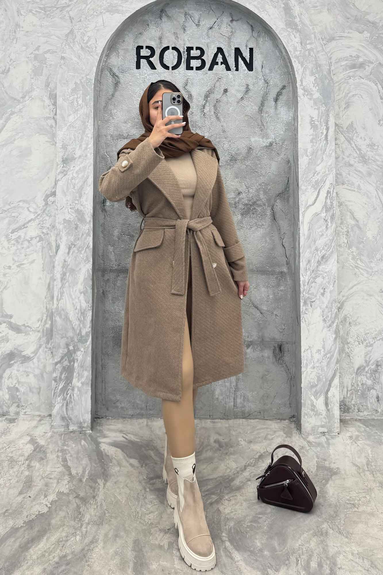 پالتو فوتر بلند کجراه برجسته کمربنددار دلارا