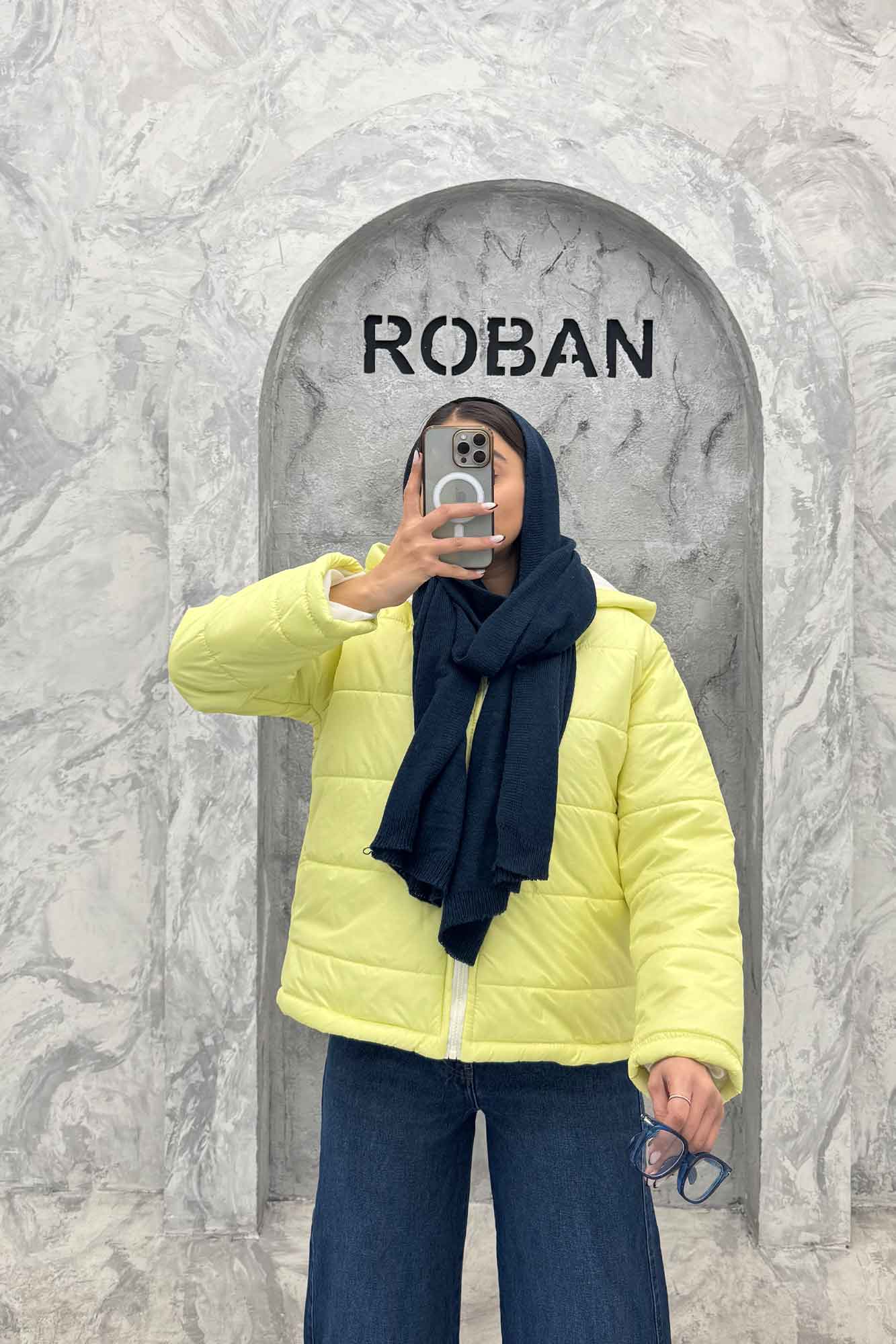 کاپشن لاین ساده کلاهدار