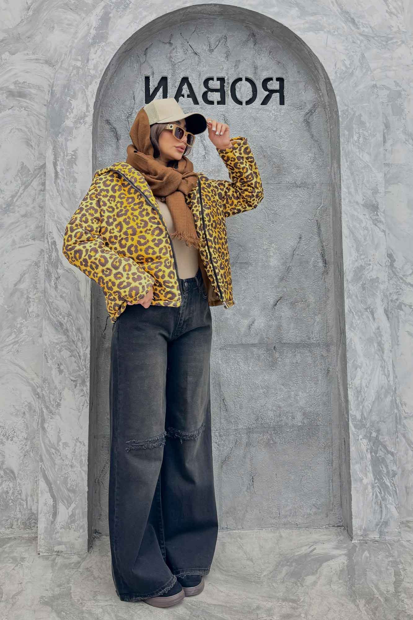 کاپشن کلاهدار لاین طرح دار