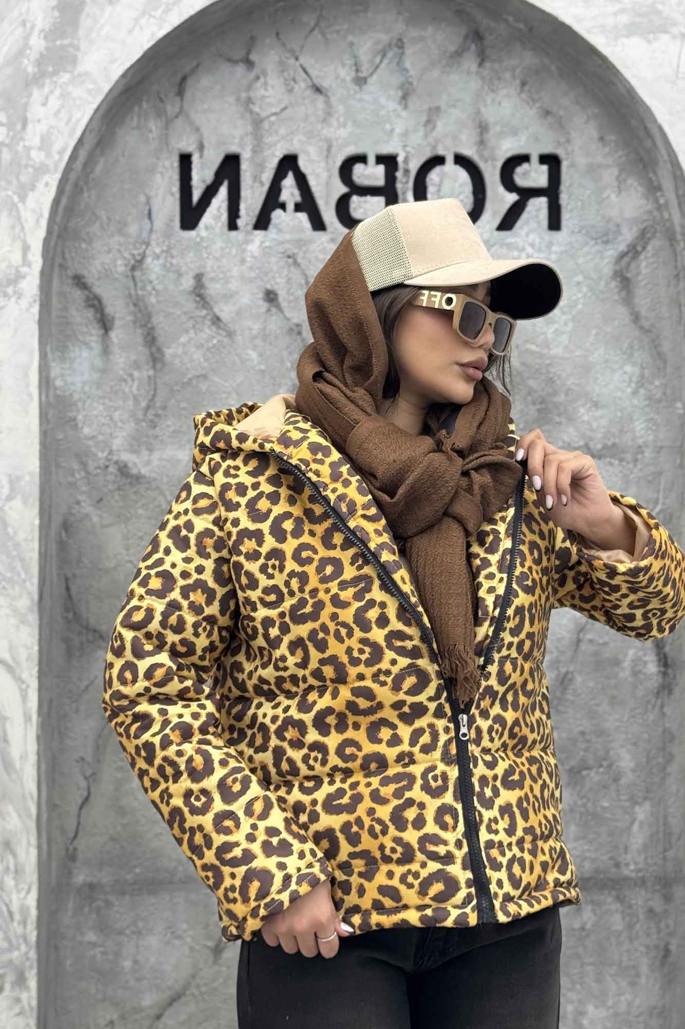 کاپشن کلاهدار لاین طرح دار