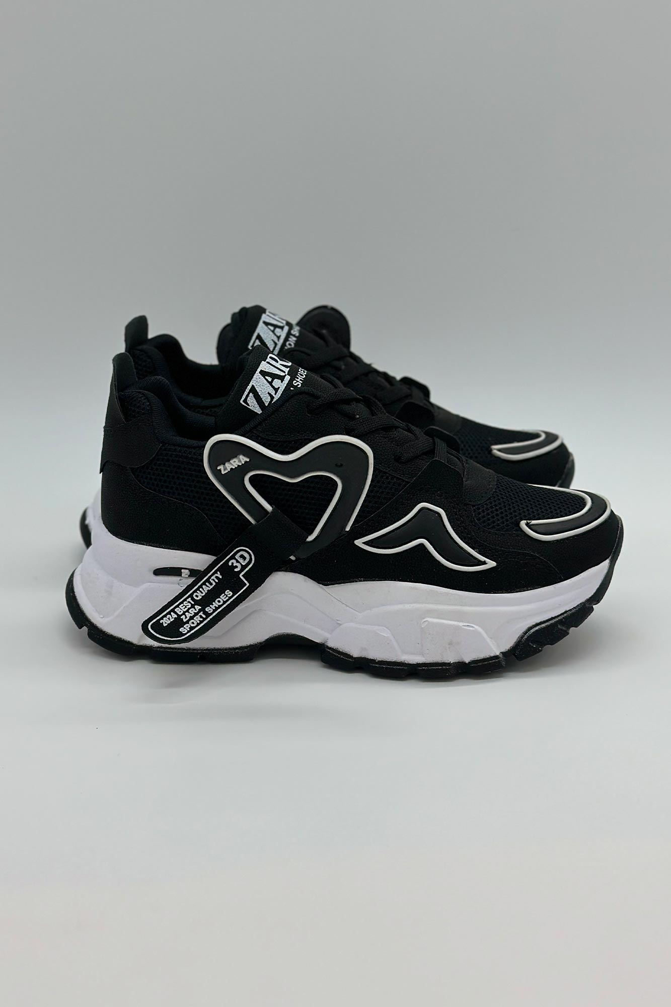 کتانی اسپرت قلبی 