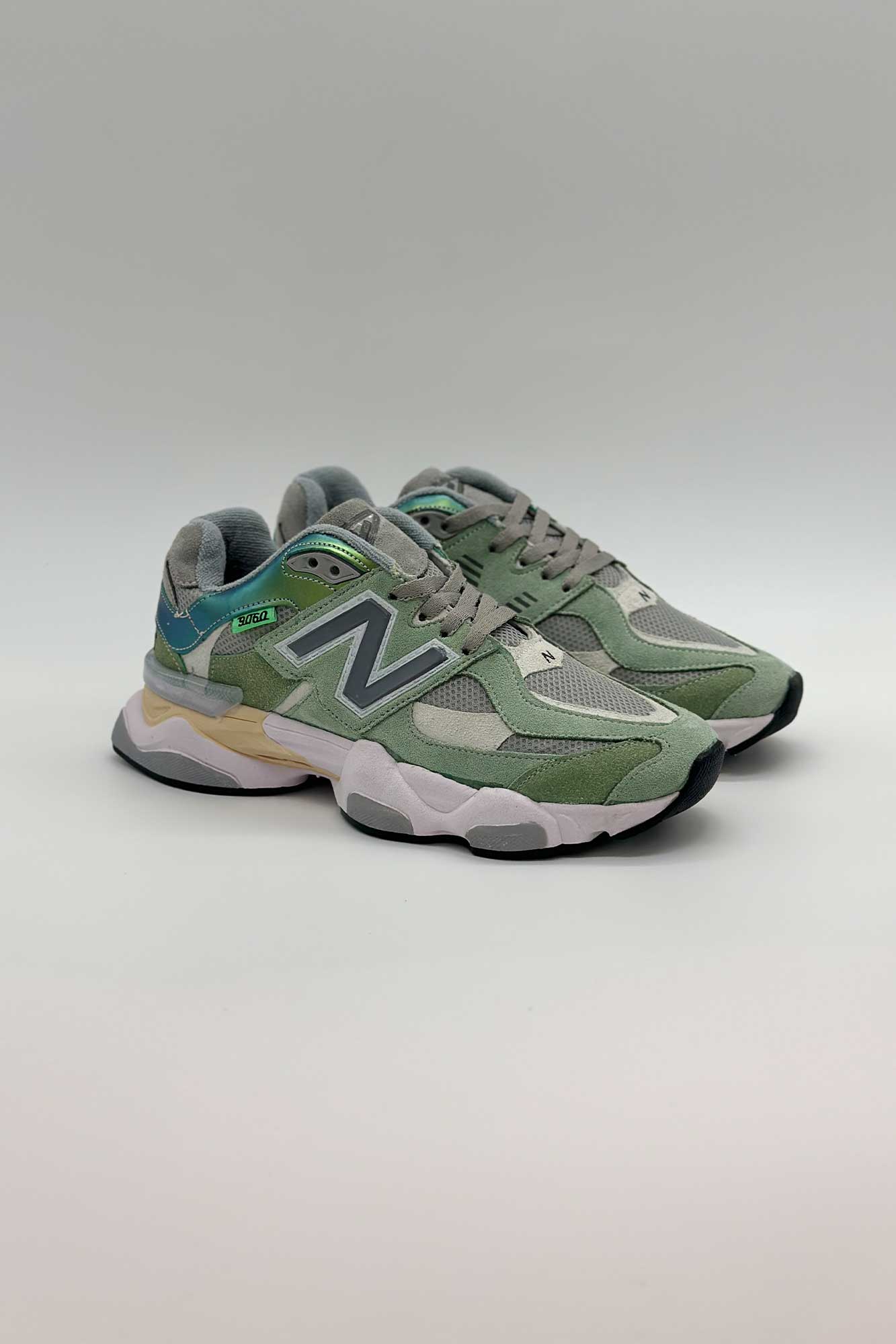 کتانی نیوبالانس 9060