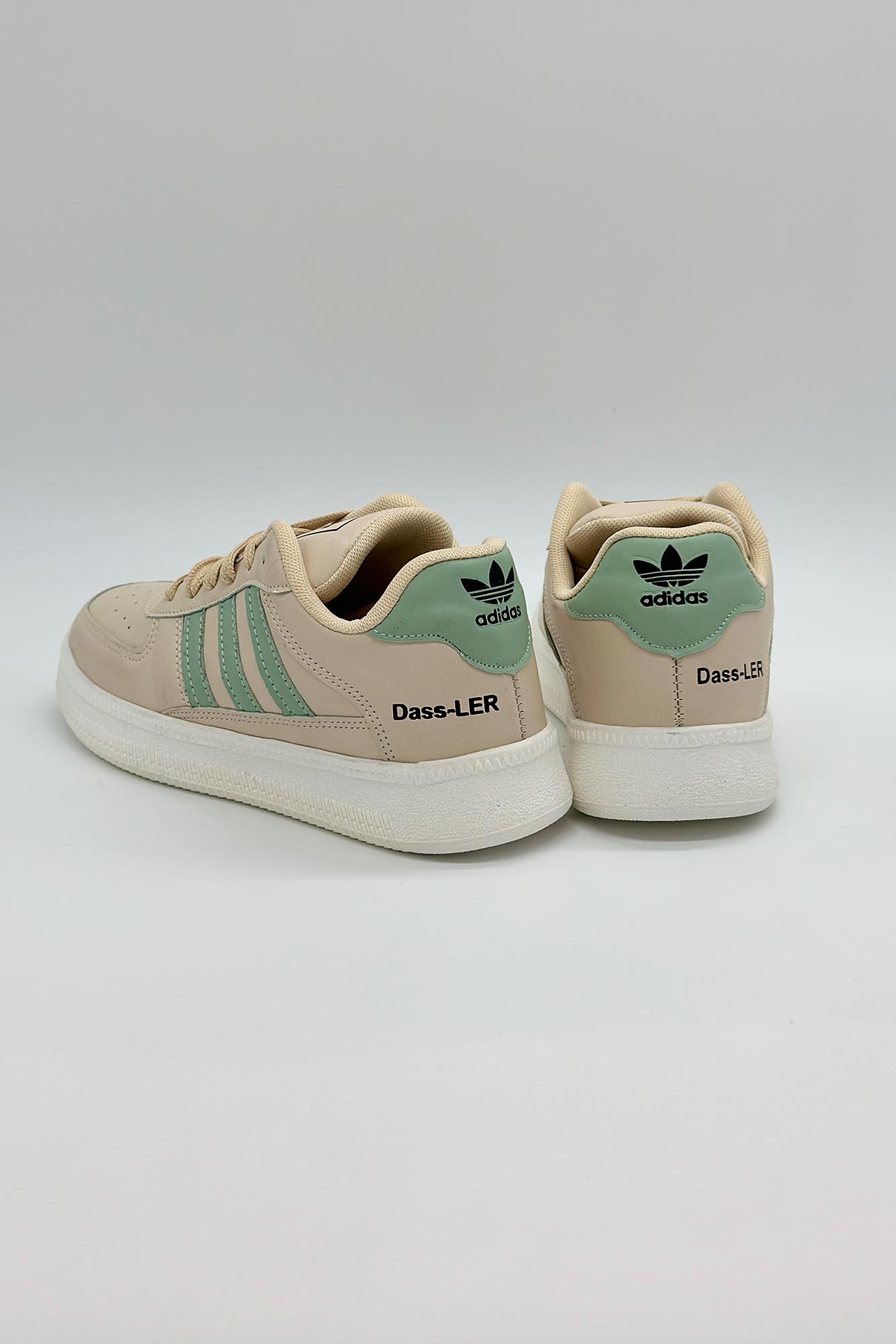 کتانی سه خط DASS LER