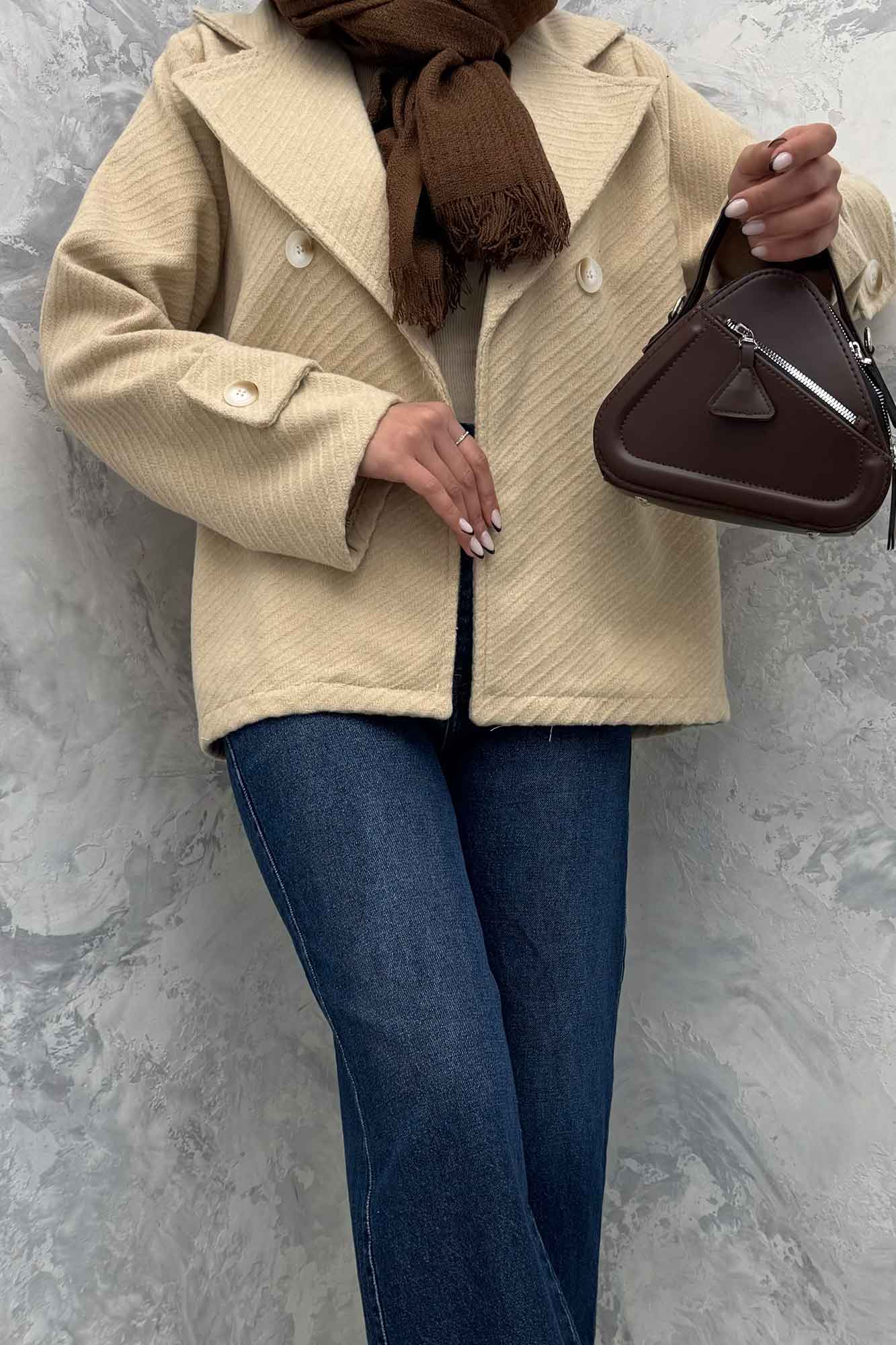 کت فوتر یقه انگلیسی کجراه برجسته شینا