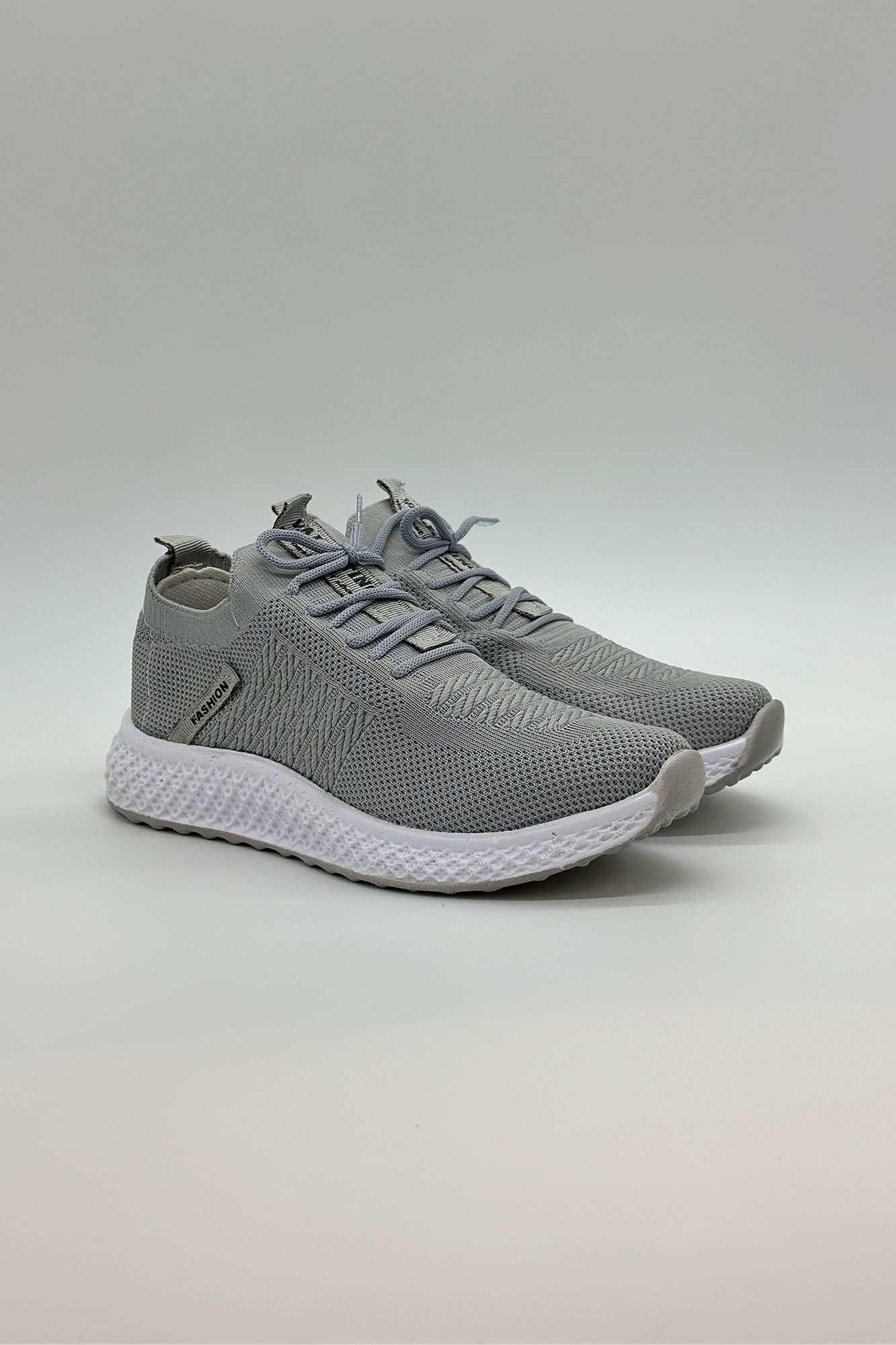 کتانی جورابی بافت ولنتینو