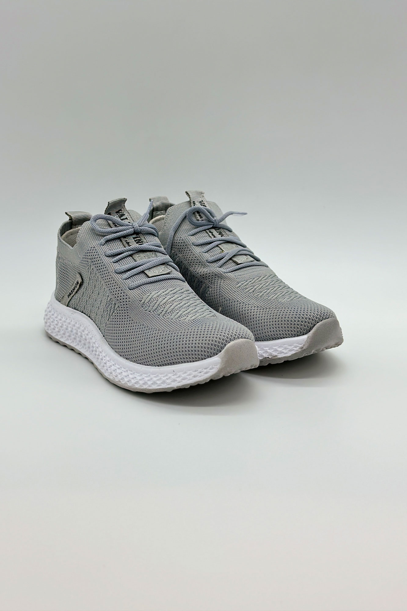 کتانی جورابی بافت ولنتینو