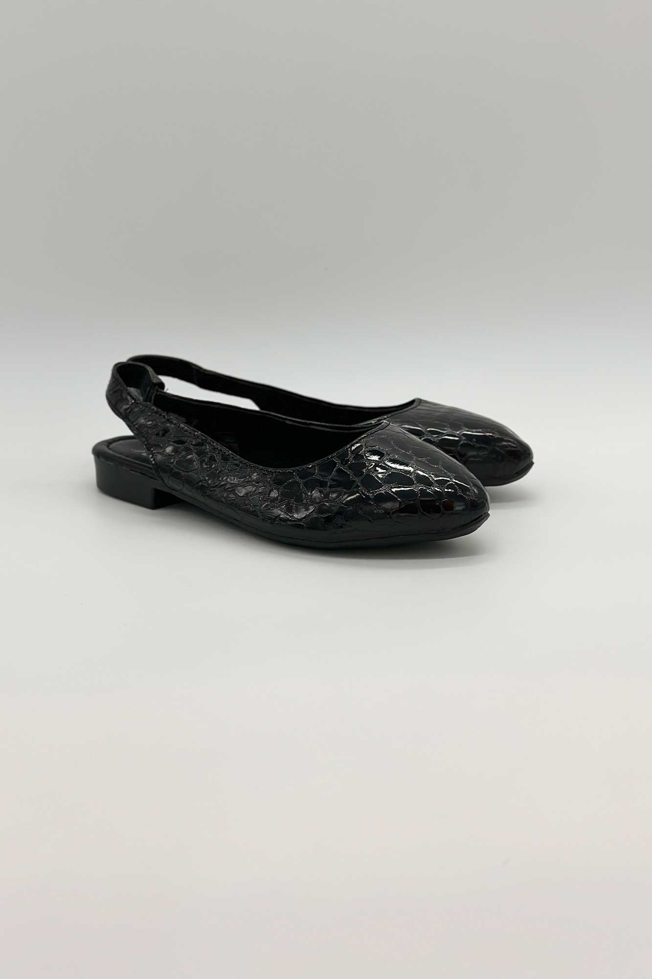 کفش تخت ورنی طرح سنگی