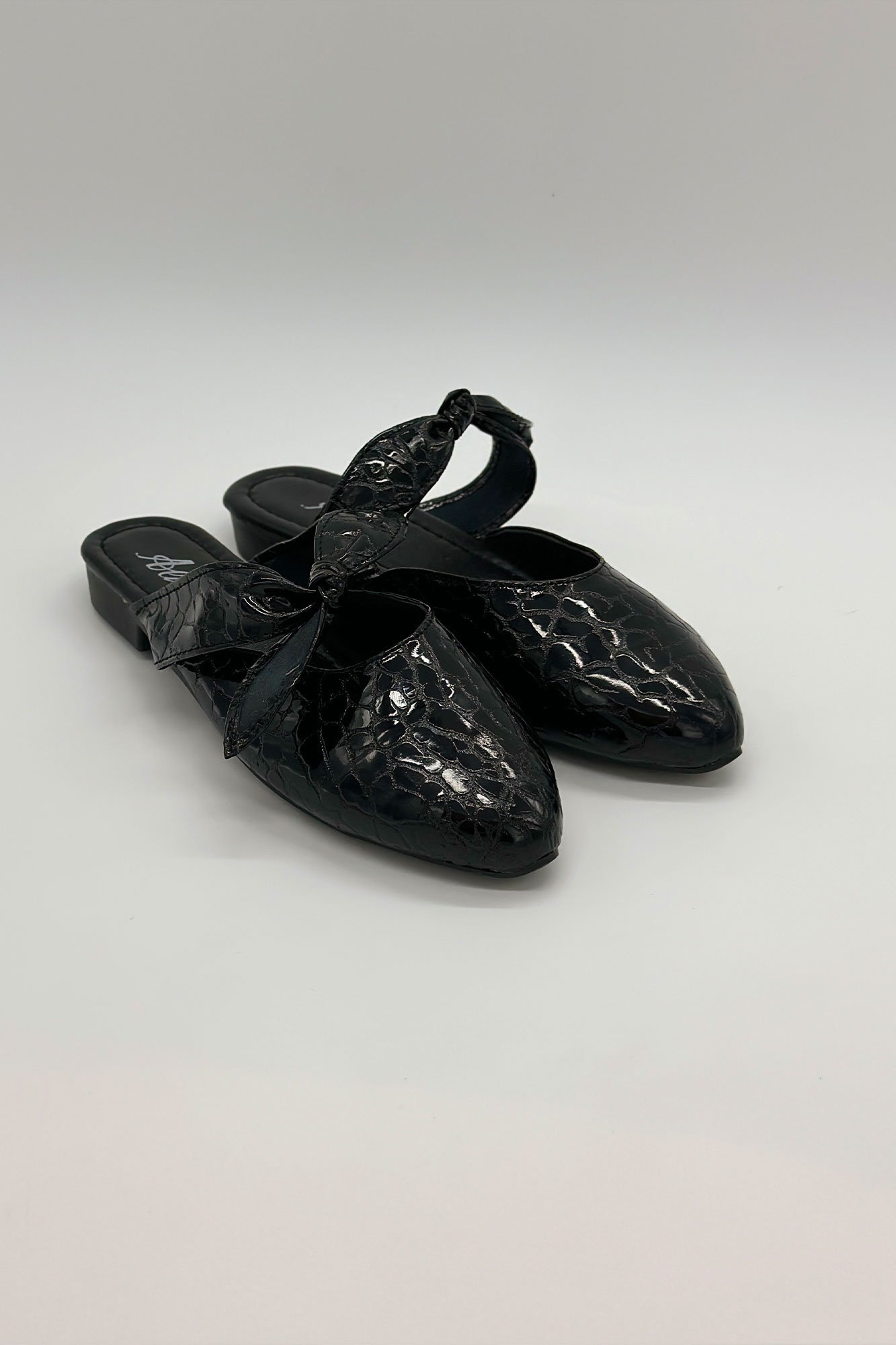 اسلیپر دیاموند ورنی پاپیونی