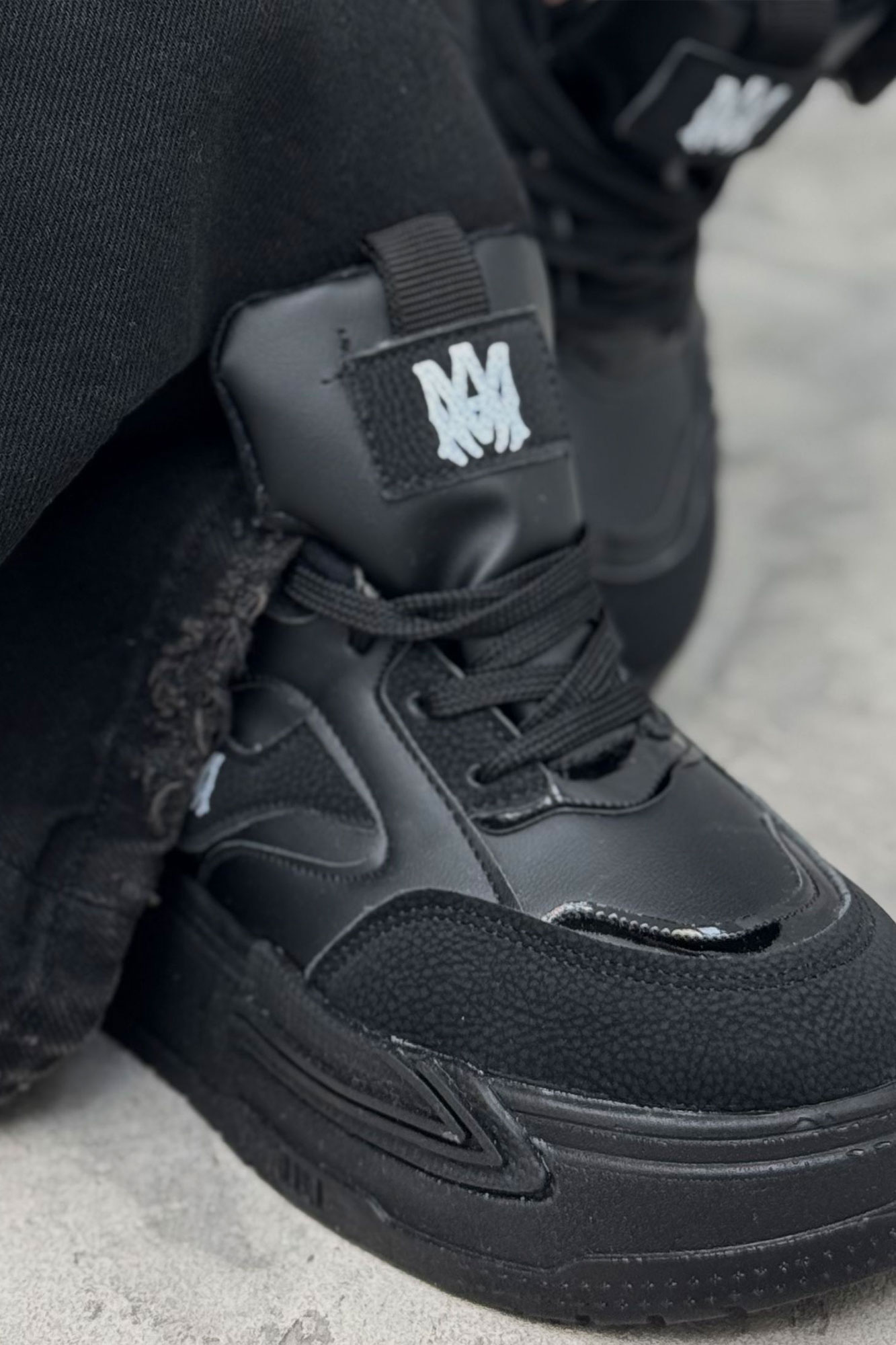 کتانی لژدار AMINI