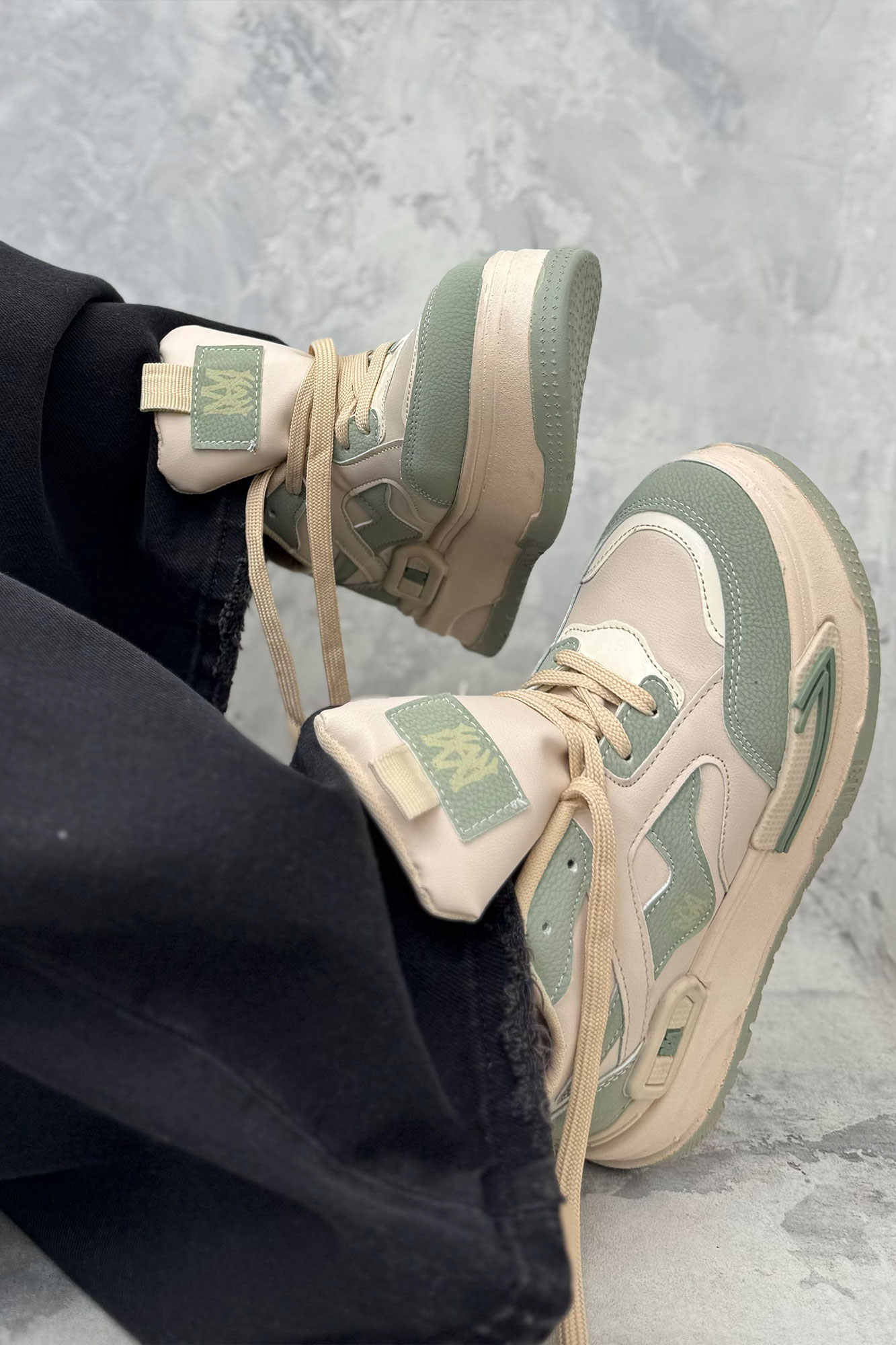 کتانی لژدار AMINI