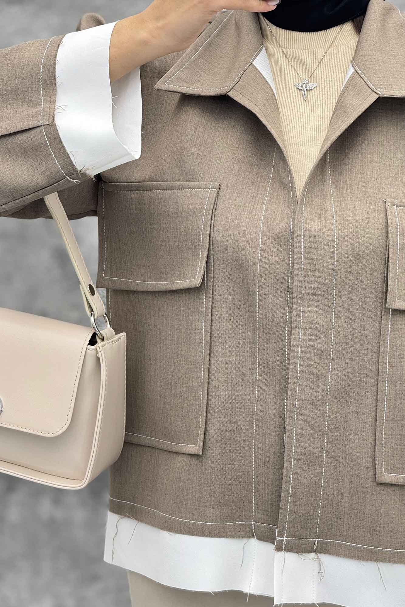 کت بزیاق دو جیب پاکتی پایین کات