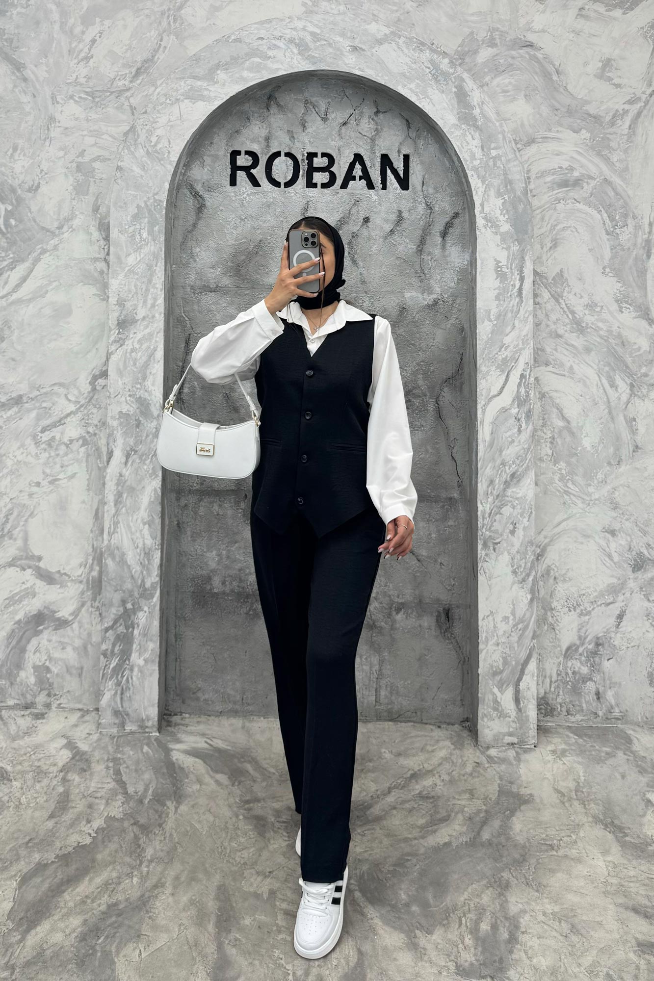 ست ژیله و شلوار جیب فیلتو هفتی وانیل