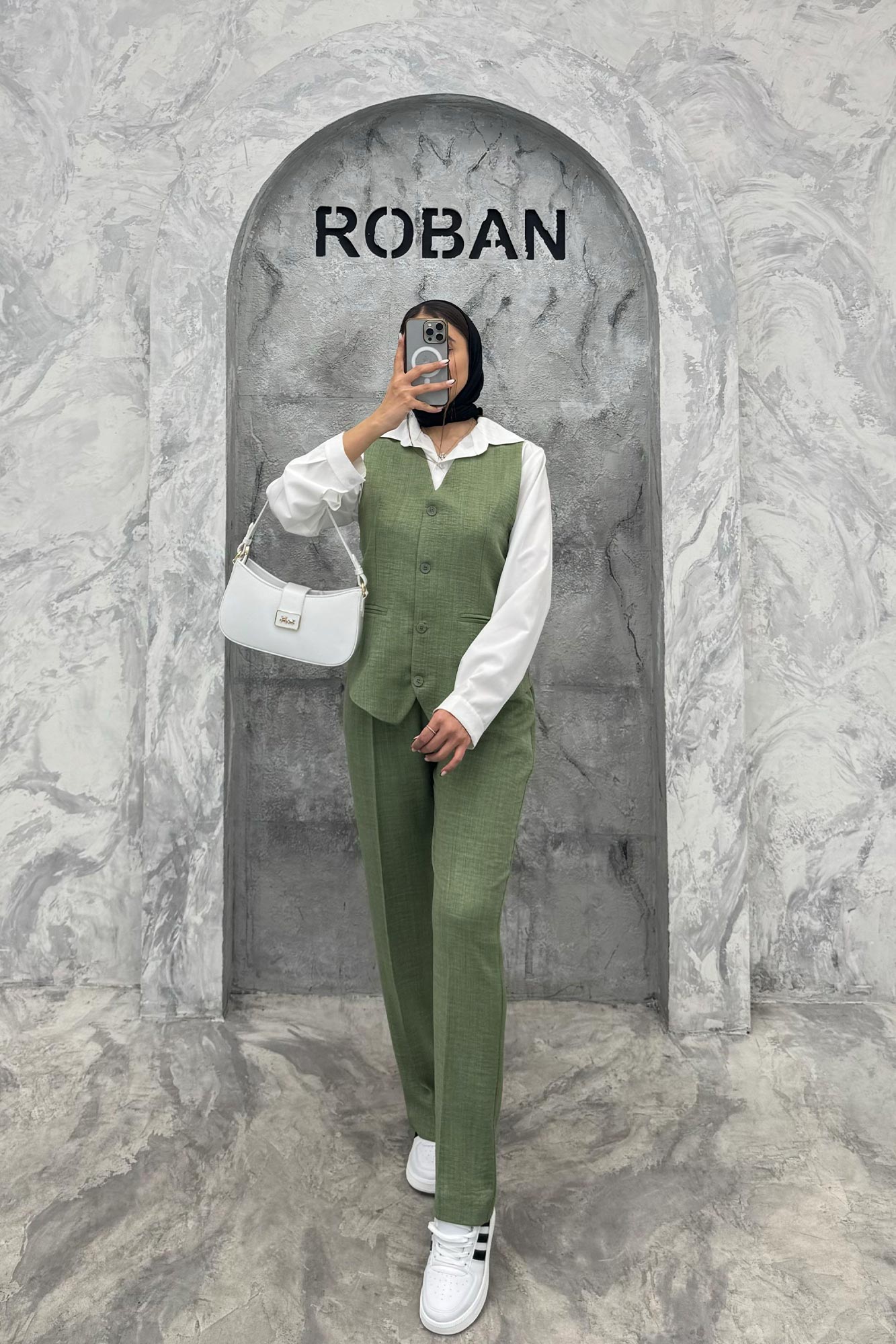 ست ژیله و شلوار جیب فیلتو هفتی وانیل