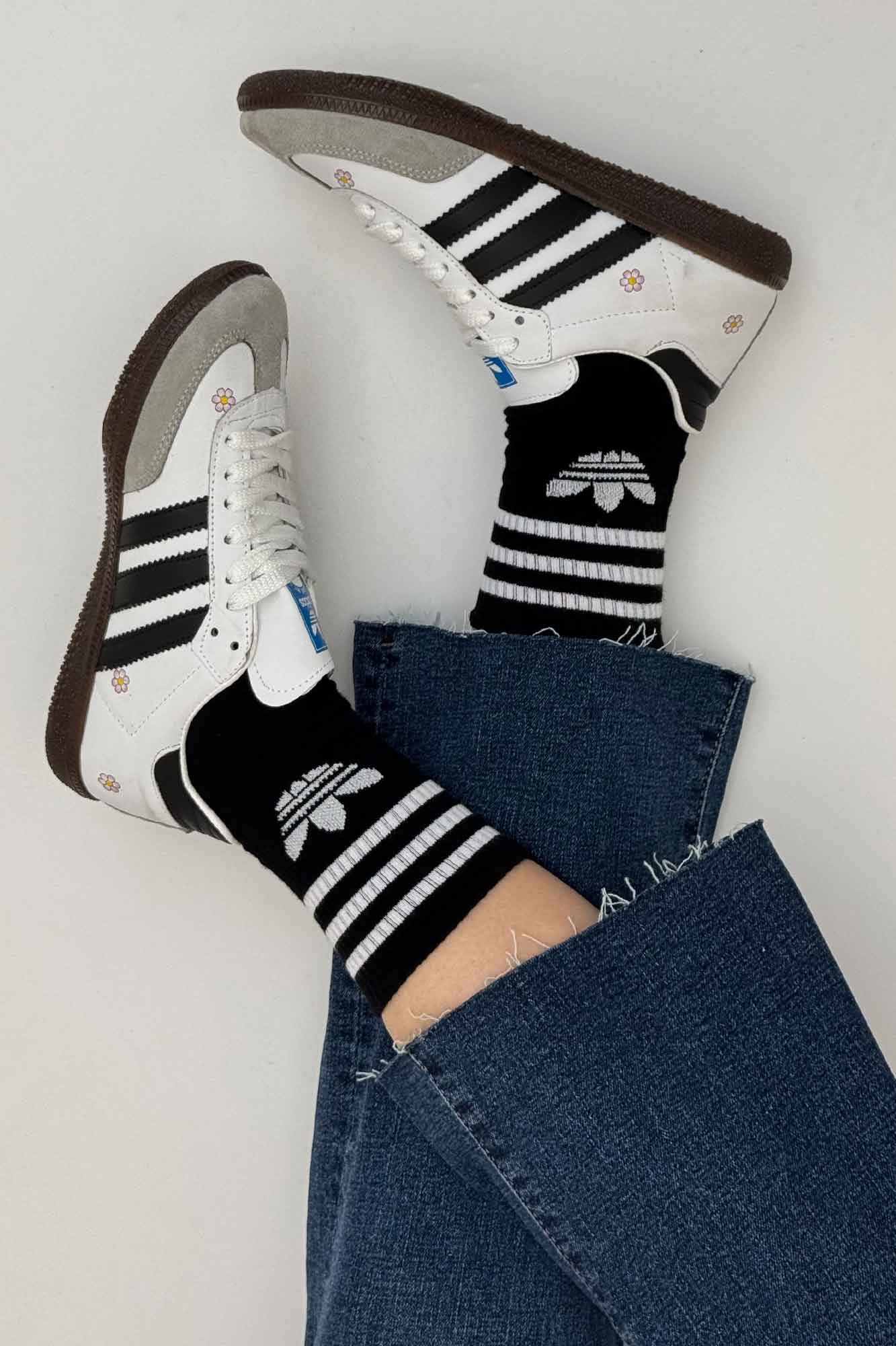 کتونی ADIDAS SAMBA گلدار 