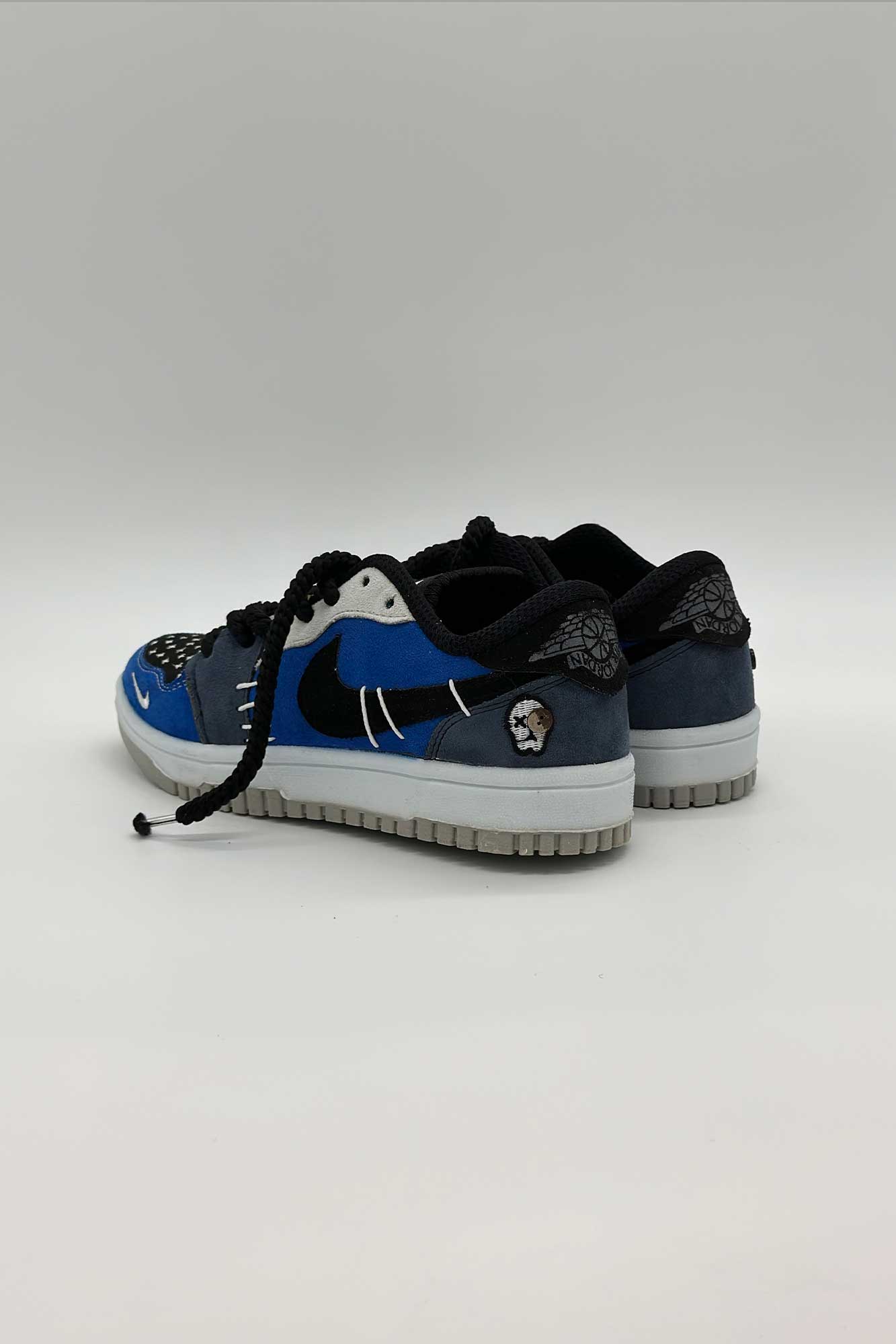 کتانی نایک جیر تکه دوزی 