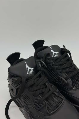 کتانی زیره کپسولی جردن تراویس