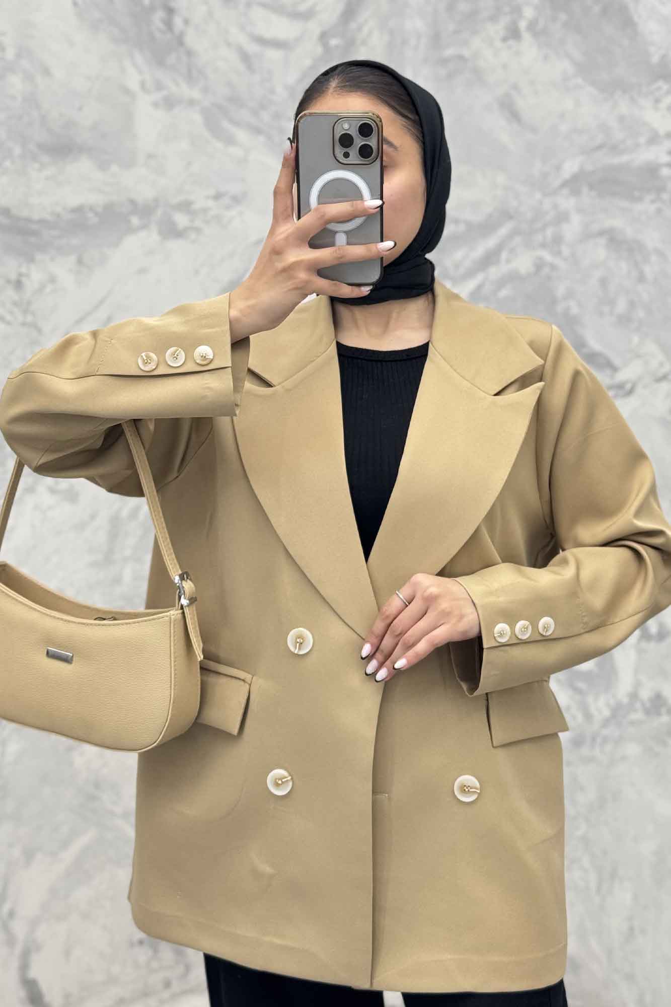 مانتو کتی یقه انگلیسی مازراتی سر آستین دکمه