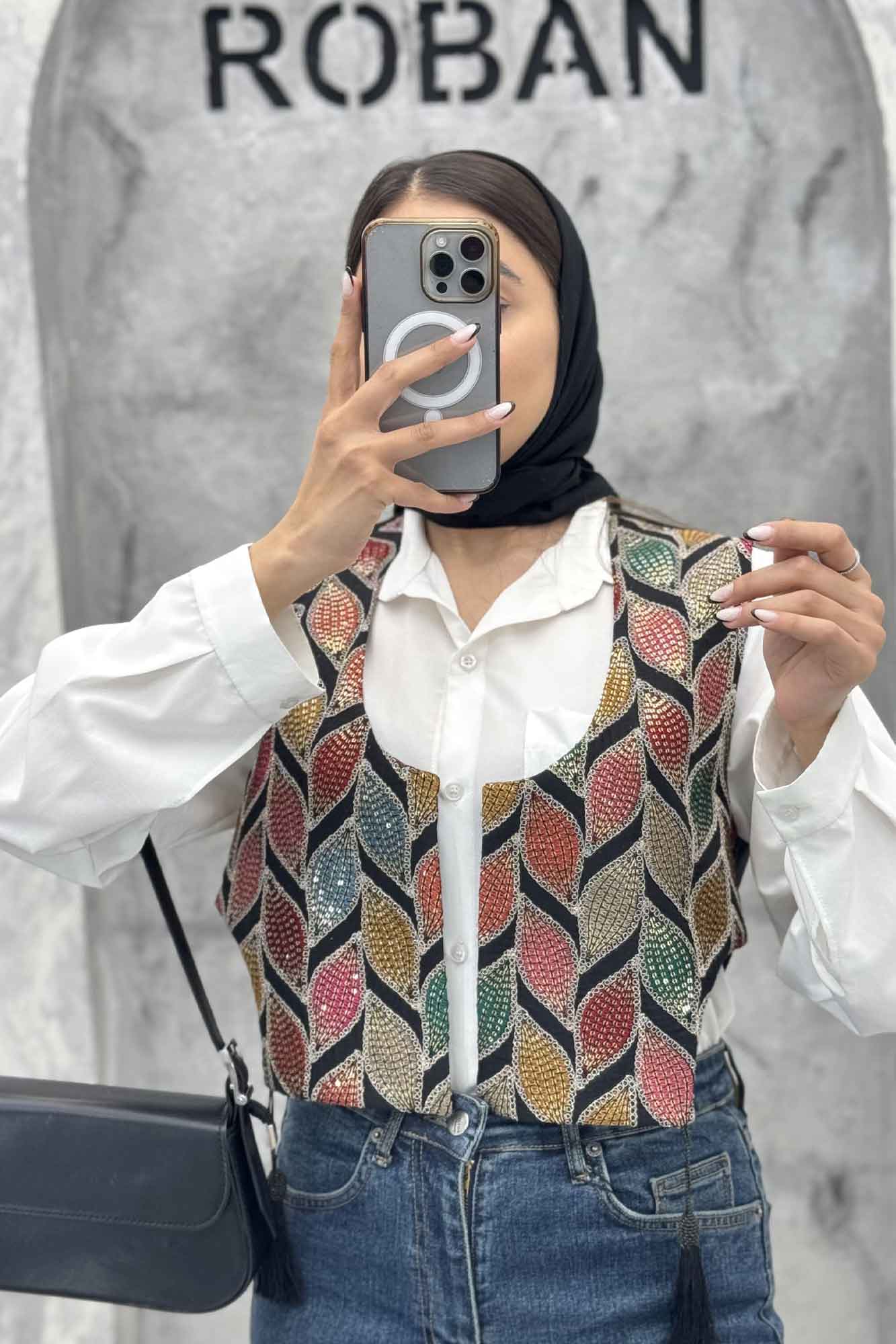 جلیقه لینن سنتی منگوله دار بغل U