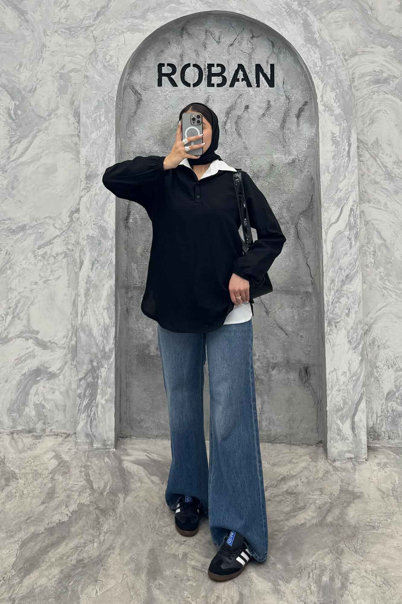 بلوز یقه بلیطی دو دکمه کرسپو سر آستین کش